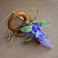 Porta-guardanapo rústico com lavanda roxa